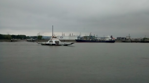 Ferry across the Seine